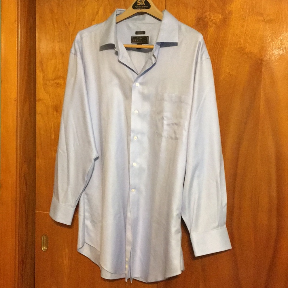 Jos A Bank men’s blue dress shirt